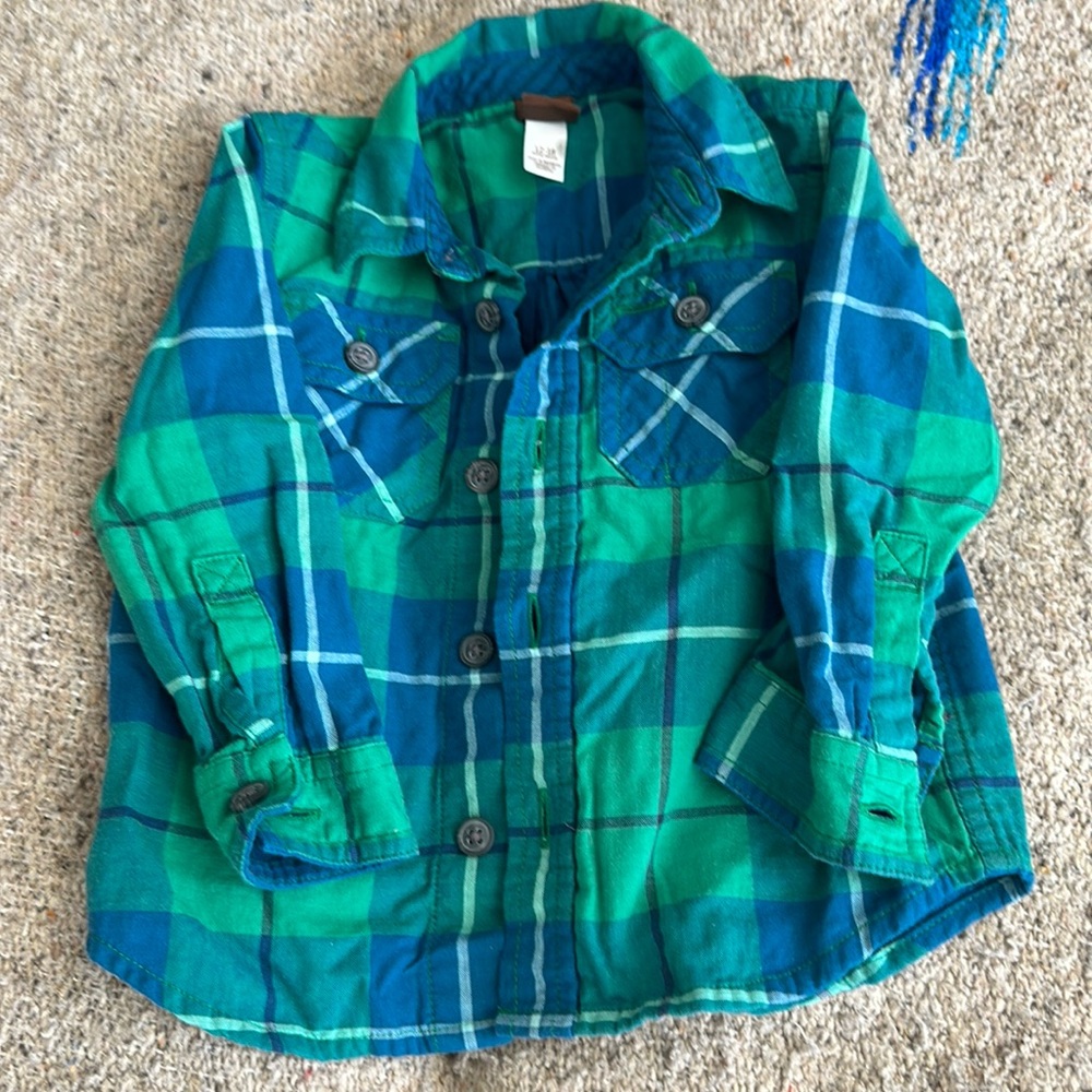 Tea collection 12-18m plaid 100%cotton shirt.